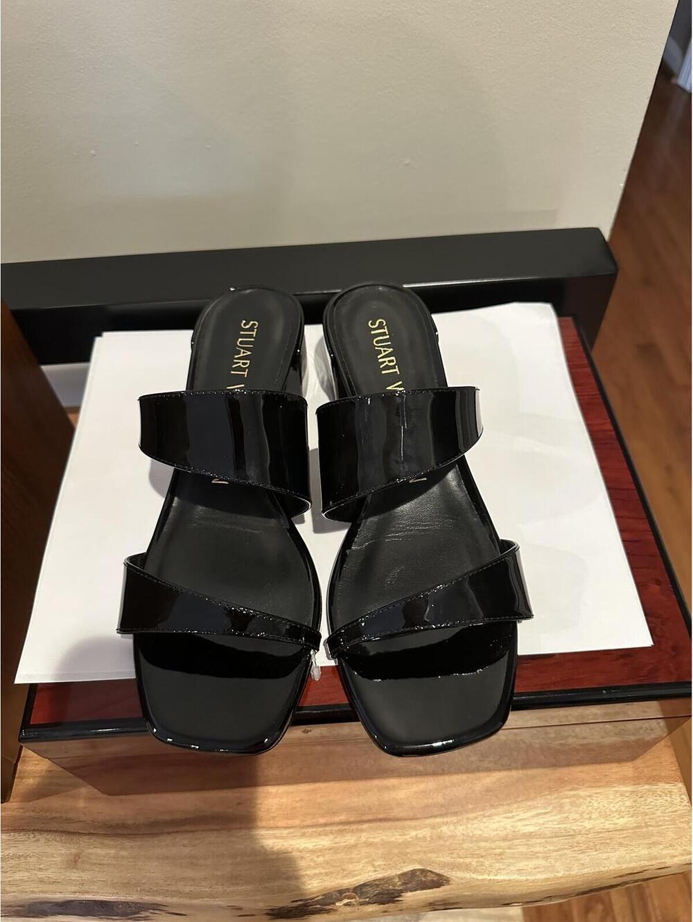 Stuart Weitzman Black Patent Leather Slide Sandals Sz 7